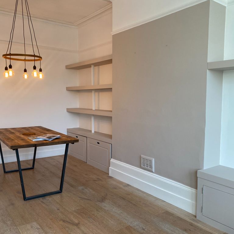 Lounge - Balham