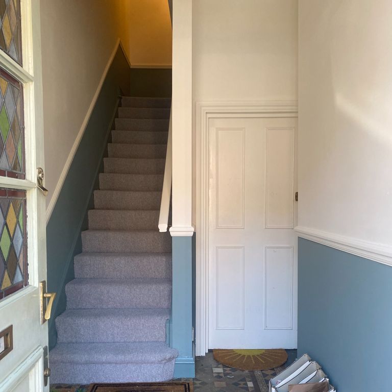 Communal entrance hallway - Tooting Bec