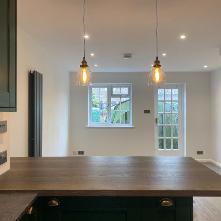 Open plan kitchen - Tooting