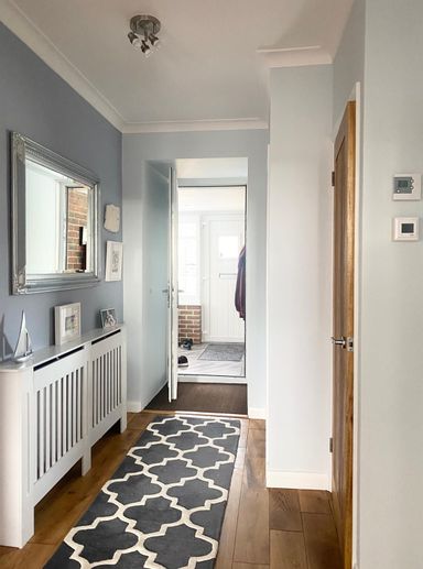 Entrance Hallway - Saltdean